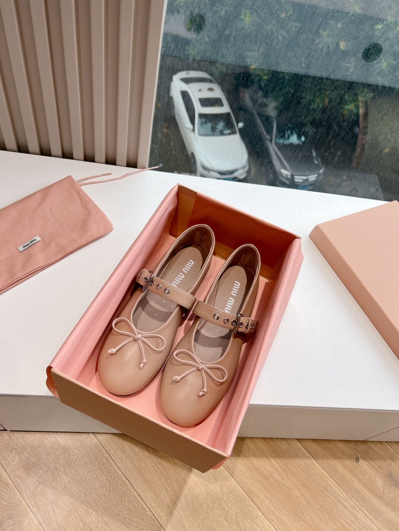 Miu Miu flat shoes